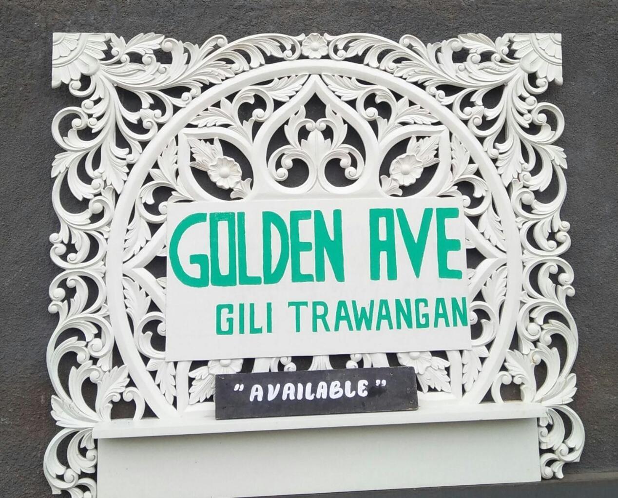 ホテルThe Golden Ave Bungalow ギリ・トラワンガン エクステリア 写真